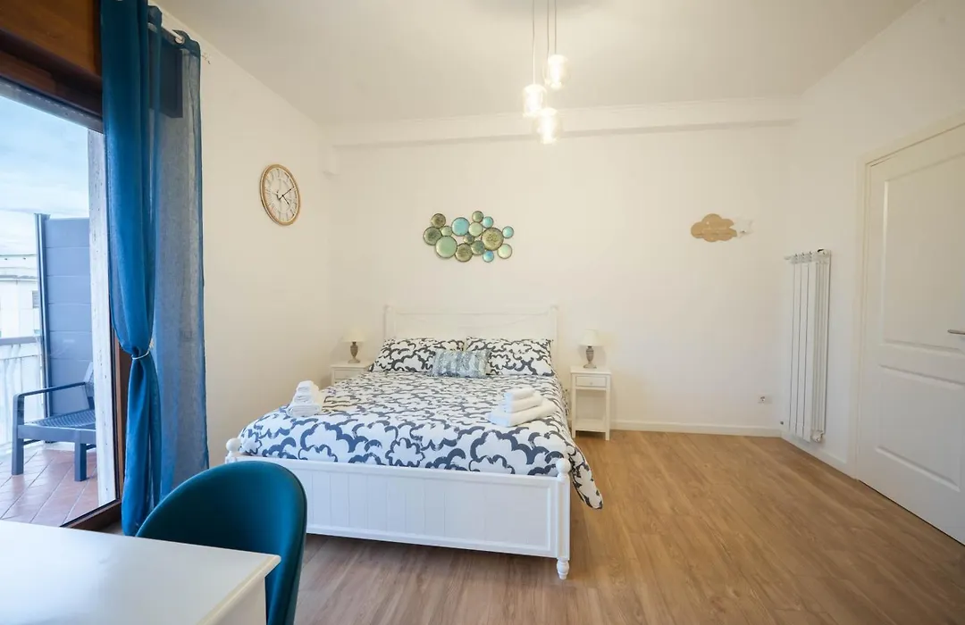 Luli Rooms Napoli-1