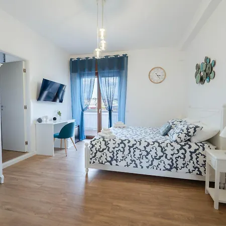 Luli Rooms Napoli-2